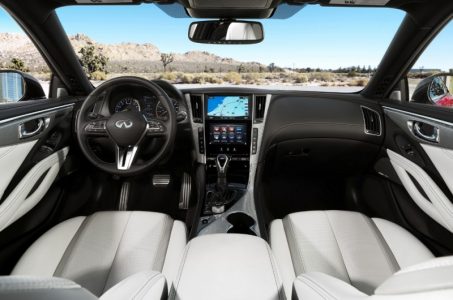 2017-Infiniti-Q60-Coupe-11