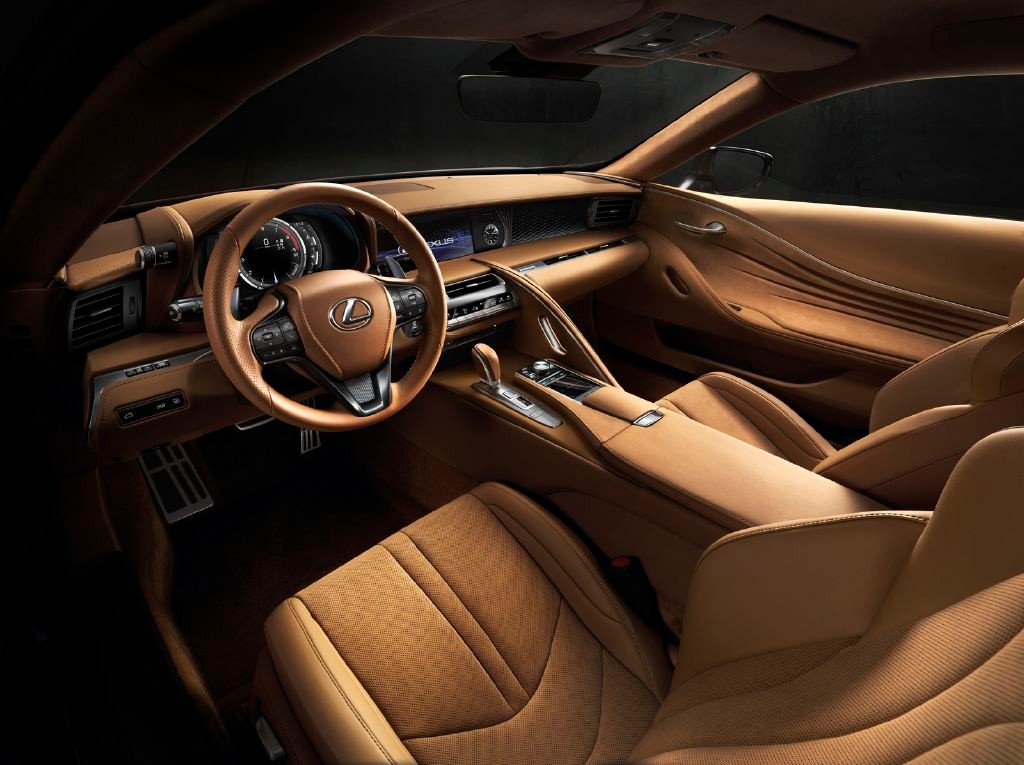 Lexus LC 500: El Coupé de altos vueltos derivado del LF-CC Concept 2