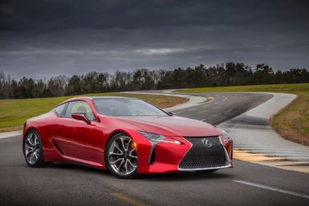 Lexus LC 500: El Coupé de altos vueltos derivado del LF-CC Concept