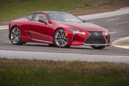 Lexus LC 500: El Coupé de altos vueltos derivado del LF-CC Concept