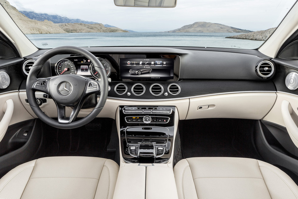 Oficial: nuevo Mercedes Clase E, primeras imágenes oficiales 7