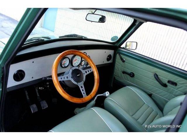 ¿Quieres un MINI de 1977 con motor Honda VTEC? Esta puede ser tu ocasión 2