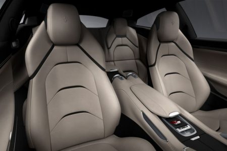 Ferrari-GTC4Lusso-7