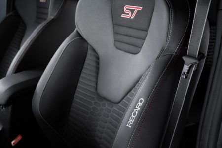 Ford-Fiesta-ST200-7