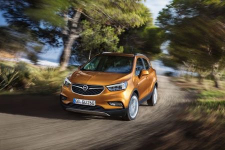 Opel Mokka X 2017: Renovación profunda para el SUV con numerosos cambios