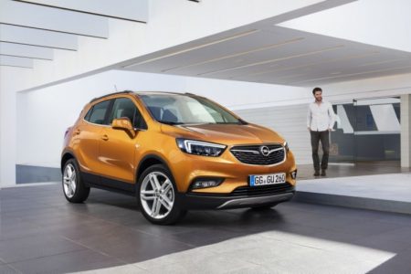 Opel Mokka X 2017: Renovación profunda para el SUV con numerosos cambios