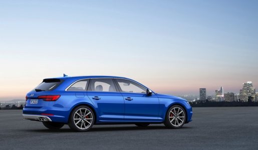 Audi S4 y S4 Avant: La habitabilidad para llevar a la familia y la potencia se unen en un mismo coche