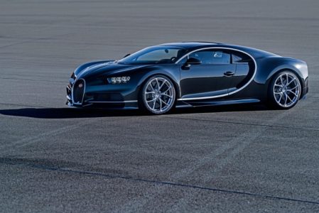 ¡Ya está aquí! Bugatti Chiron: 1500 CV, 16 cilindros y sólo 2,2 segundos para alcanzar los 100 km/h