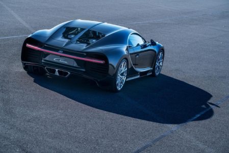 ¡Ya está aquí! Bugatti Chiron: 1500 CV, 16 cilindros y sólo 2,2 segundos para alcanzar los 100 km/h