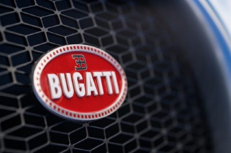 ¡Ya está aquí! Bugatti Chiron: 1500 CV, 16 cilindros y sólo 2,2 segundos para alcanzar los 100 km/h