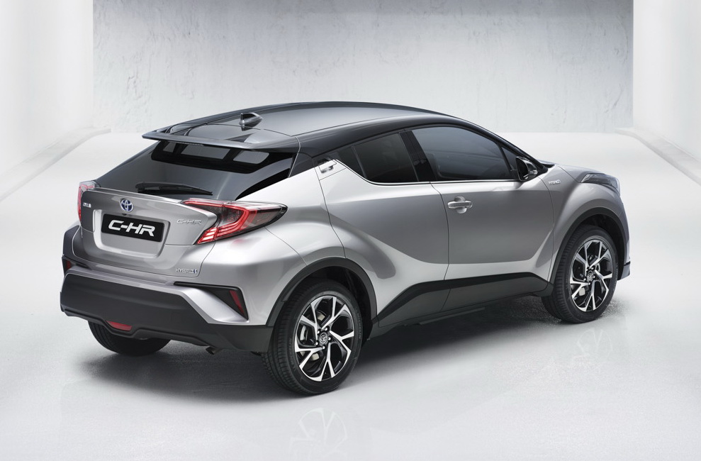 El Toyota C-HR se destapa antes de su debut en el Salón de Ginebra