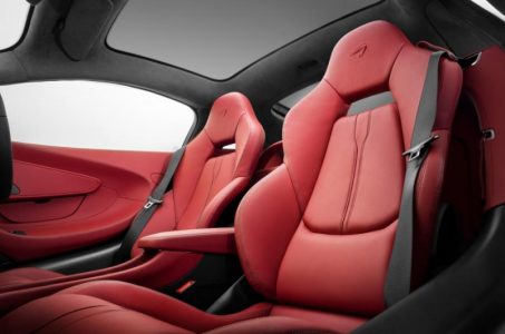 mclaren-570gt-201626138_11