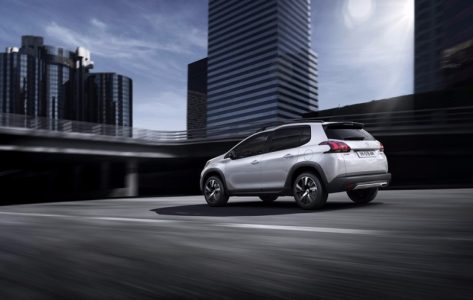 Peugeot 2008 2016: El crossover recibe una actualización tras tres años en el mercado