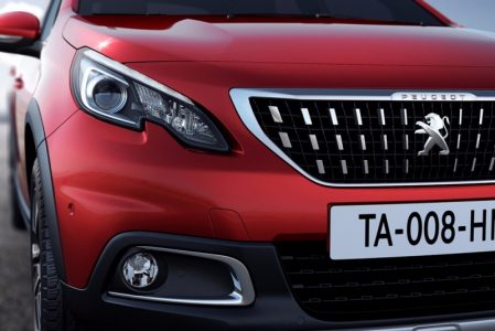 Peugeot 2008 2016: El crossover recibe una actualización tras tres años en el mercado