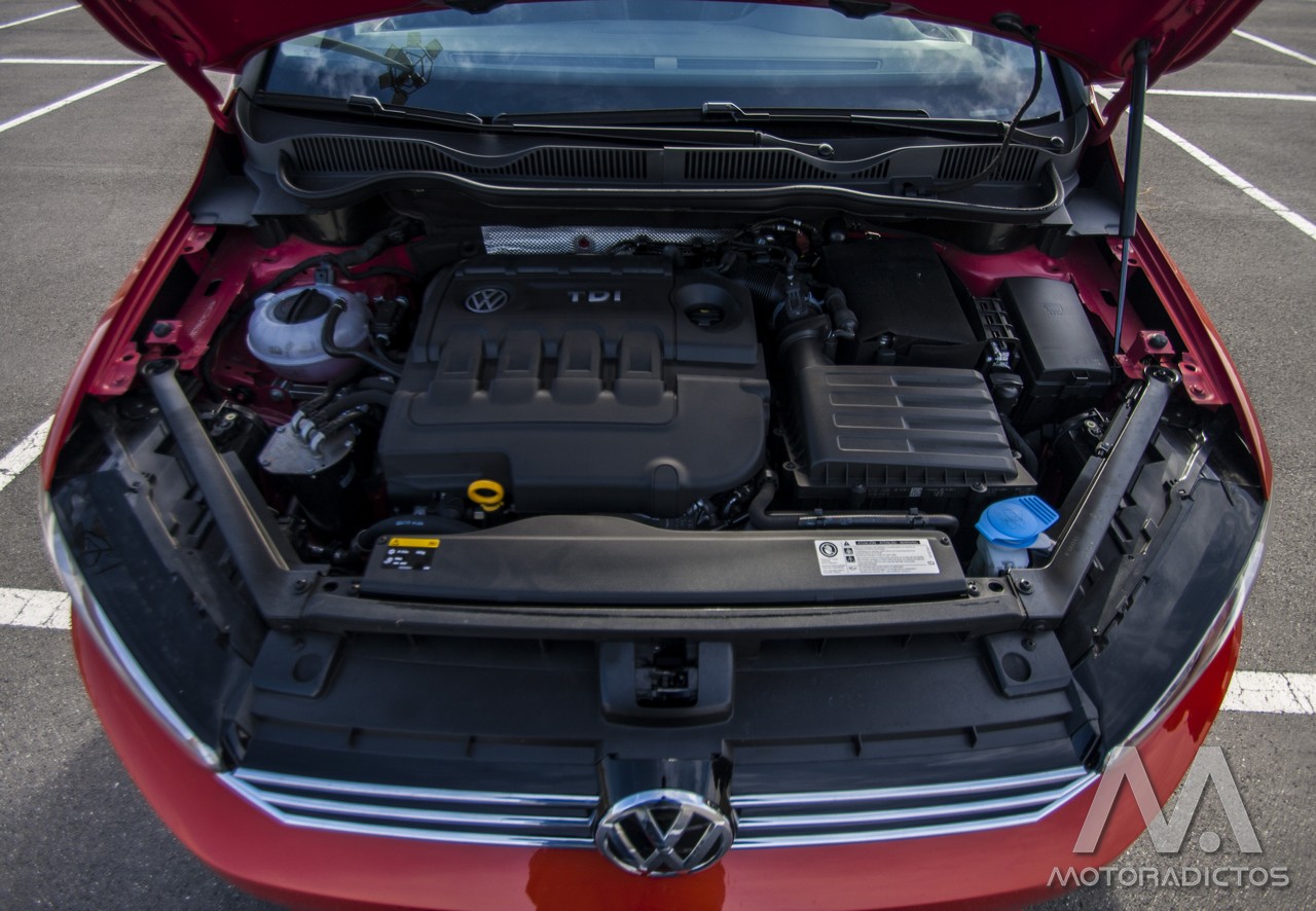 Prueba: Volkswagen Golf Sportsvan 1.6 TDI 110 CV DSG (diseño, habitáculo, mecánica) 5