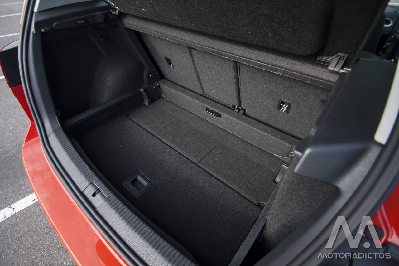 Prueba: Volkswagen Golf Sportsvan 1.6 TDI 110 CV DSG (diseño, habitáculo, mecánica) 6