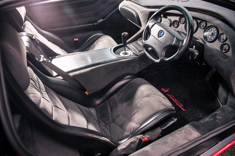 ¿Quieres hacerte con el último Lamborghini Diablo antes de que Volkswagen comprara la marca? 3