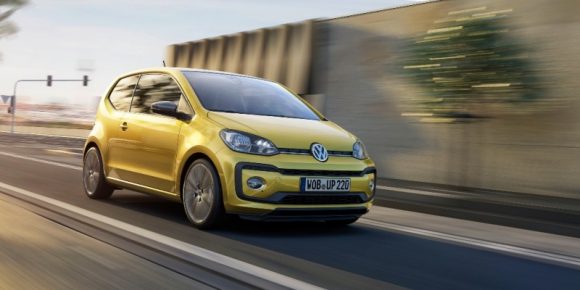 El Volkswagen Up! 2016, ahora con motor turbo de 90 CV y estética renovada