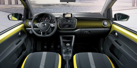 volkswagen-up-2016-201626082_10