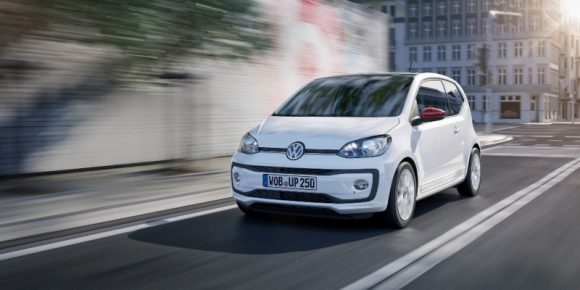 El Volkswagen Up! 2016, ahora con motor turbo de 90 CV y estética renovada