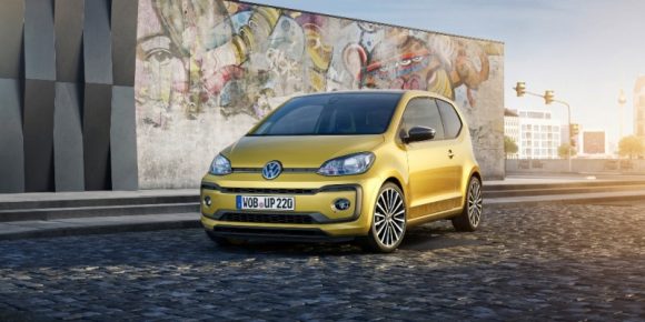 El Volkswagen Up! 2016, ahora con motor turbo de 90 CV y estética renovada