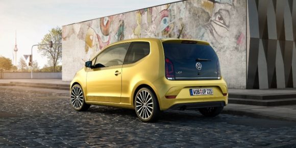 El Volkswagen Up! 2016, ahora con motor turbo de 90 CV y estética renovada