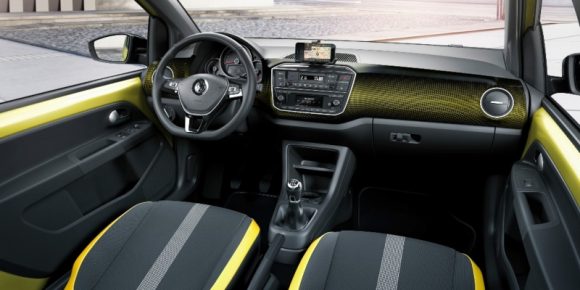 El Volkswagen Up! 2016, ahora con motor turbo de 90 CV y estética renovada