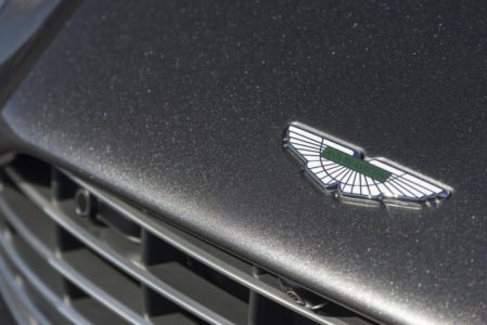 aston-martin-db11-201626282_11