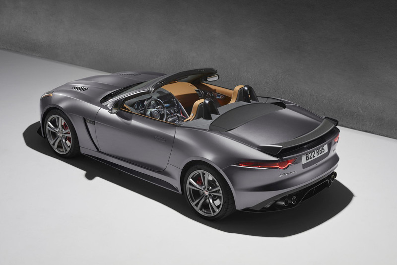 Desde Ginebra: Jaguar F-Type SVR 1