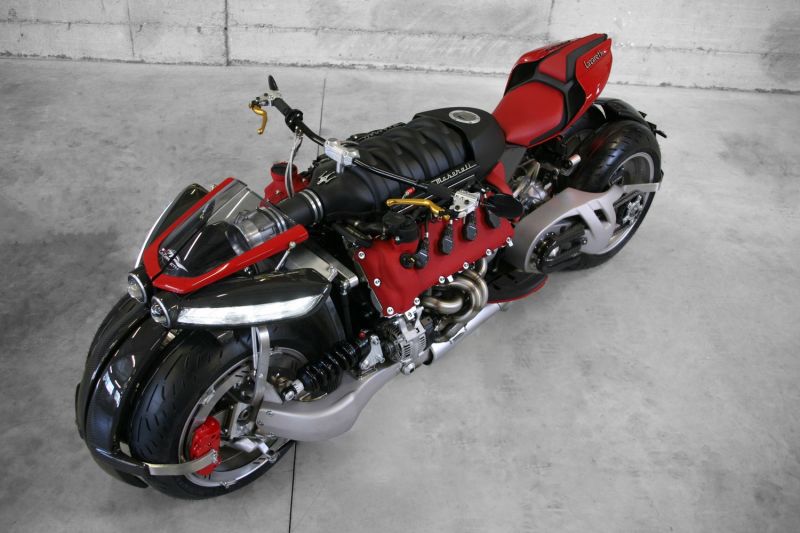 Lazareth LM 847: Una moto con cuatro ruedas y motor V8 Maserati 4