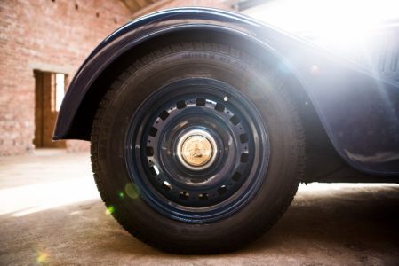 morgan-44-201626300_3