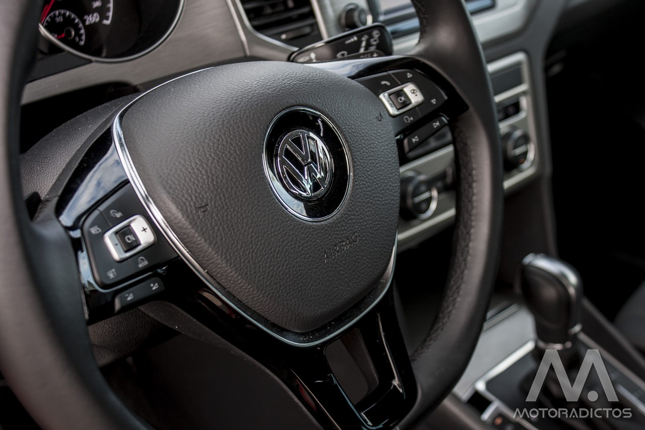 Prueba: Volkswagen Golf Sportsvan 1.6 TDI 110 CV DSG (equipamiento, comportamiento, conclusión) 6