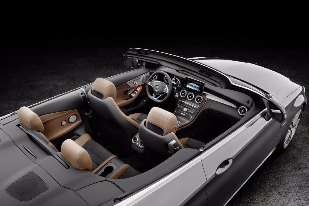 Mercedes-Benz C 220d 4MATIC Cabriolet, Edition 1,  Exterieur:  designo selenitgrau magno, AMG Line; Interior: schwarz/nussbraun,  Kraftstoffverbrauch (l/100 km) innerorts/au?erorts/kombiniert:  5,4/3,9/4,5 CO2-Emissionen kombiniert: 116 g/km Exterior: designo selenite grey, AMG Line; interior:  black/nut brown  Fuel consumption (l/100 km) urban/ex urban/combined:   5.4/3.9/4.5 combined CO2 emissions:  116 g/km
