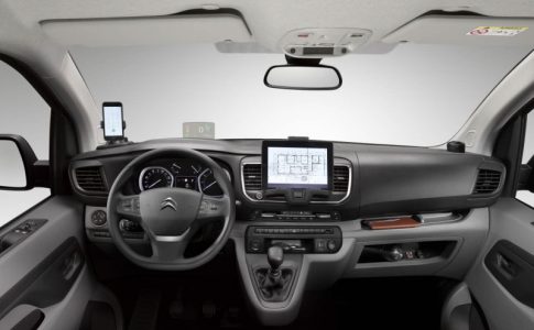 2016-CitroenJumpy-40