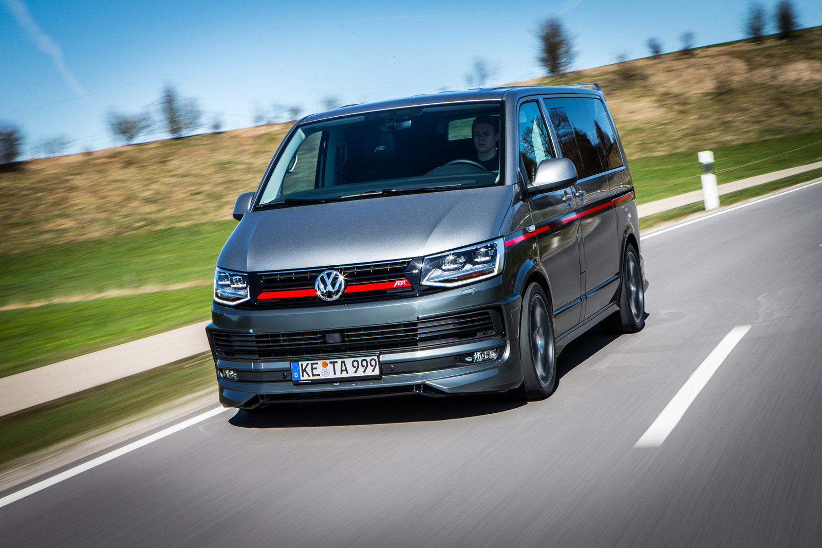 ABT celebra su aniversario de manera especial: Con ediciones especiales del TTS, Q3 y T6 3