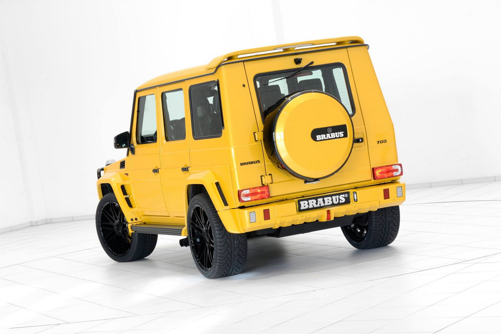 Este Brabus G63 Widestar de 700 CV es el centro de atención: ¿Quieres saber por qué? 7