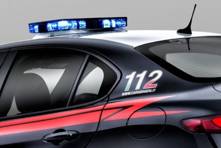 Los Carabinieri ya cuentan en su flota con el Alfa Romeo Giulia QV de 510 CV: ¡No podrás escapar de ellos!