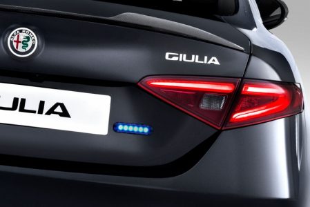 Alfa-Romeo-Giulia-QV0Police-14