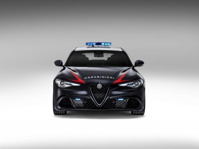 Alfa-Romeo-Giulia-QV0Police-3