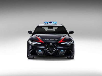 Alfa-Romeo-Giulia-QV0Police-7