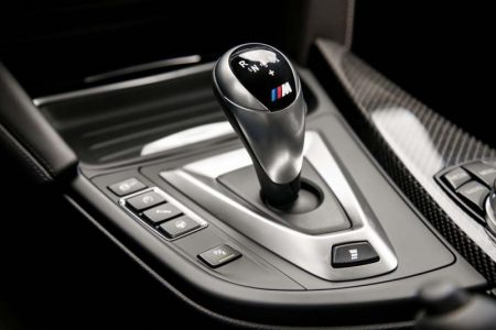 bmw-m4-cs-detalles-interior-21