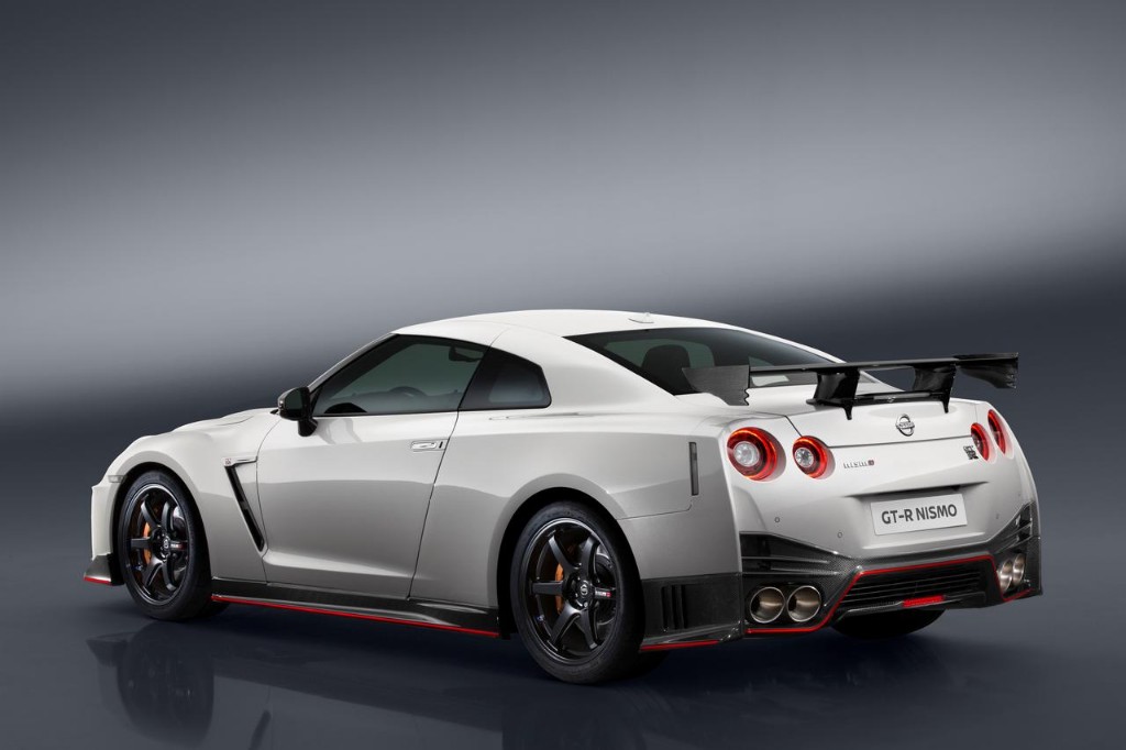Nissan GT-R NISMO 2017: El margen de mejora todavía existía y llega con 600 CV 11