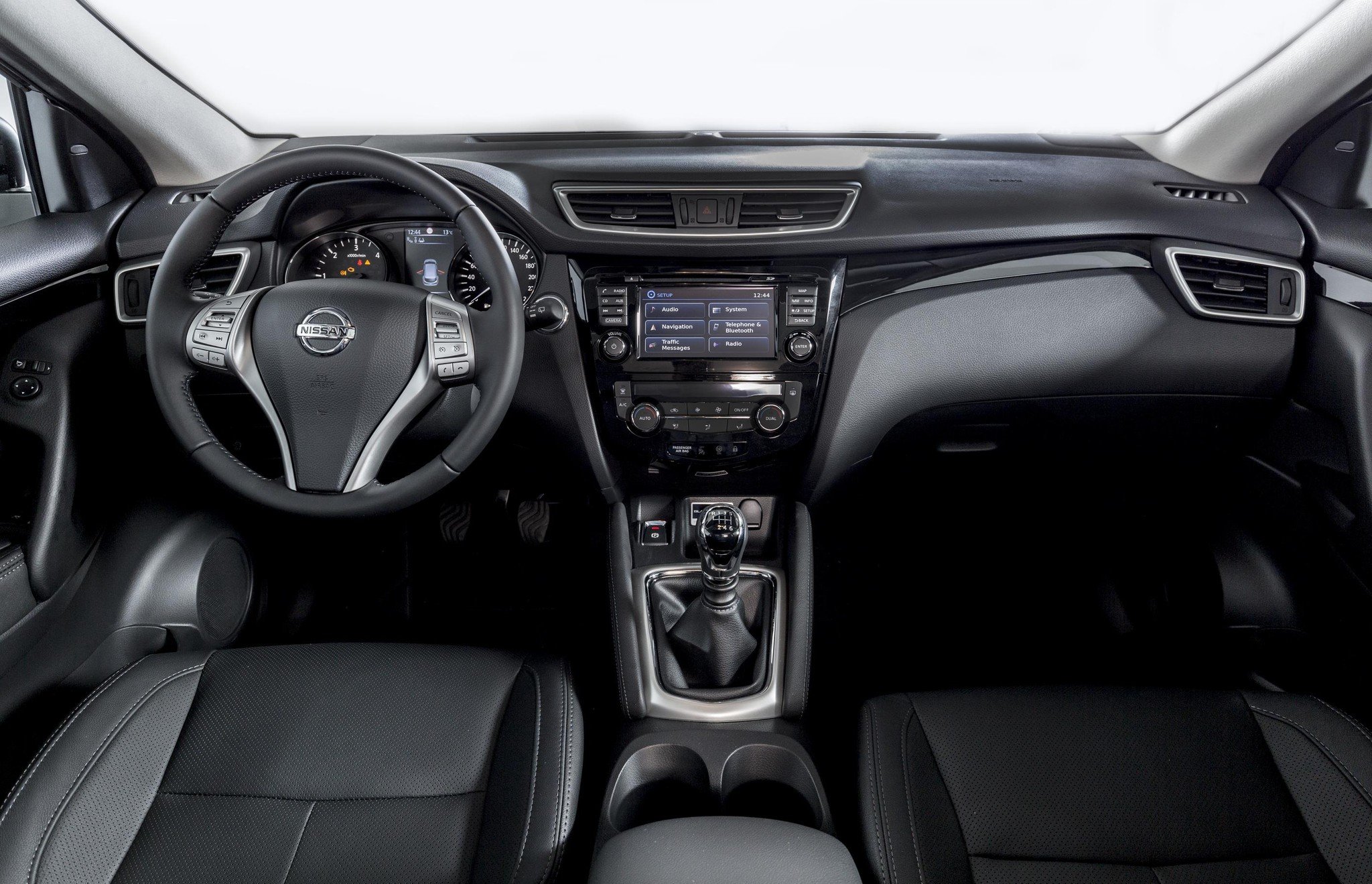 Nissan X-trail y Qashqai Black Edition: 300 unidades más equipadas 3