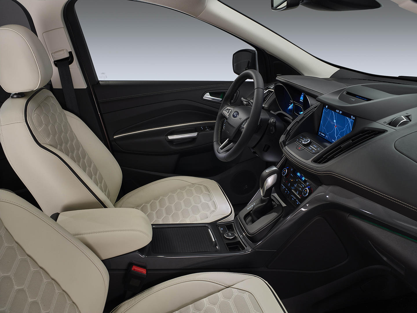 Ford Kuga Vignale: Lujo y personalización en el SUV de tamaño medio 1