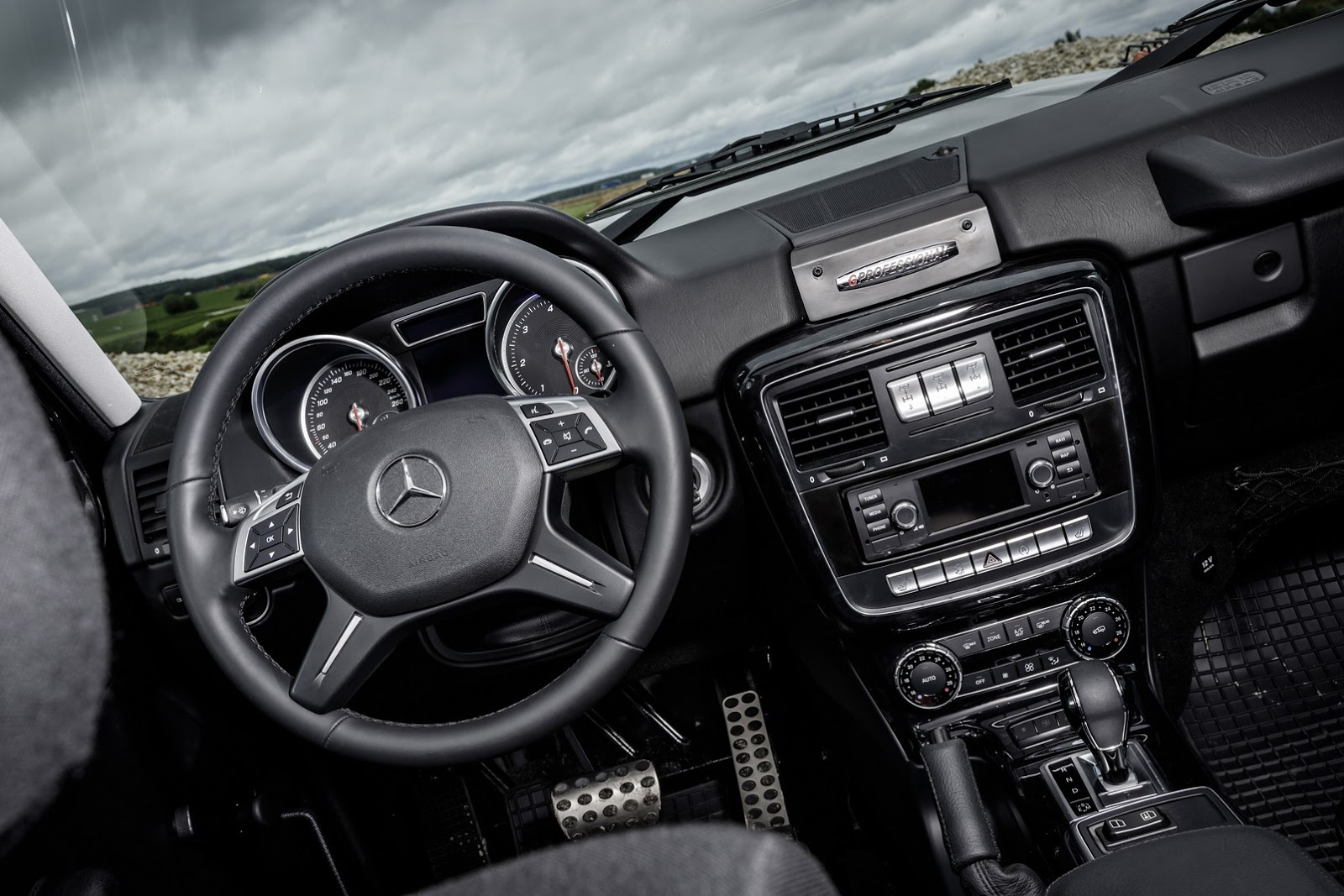 Mercedes Clase G Professional 2016: Tu aliado en el trabajo fuera del asfalto