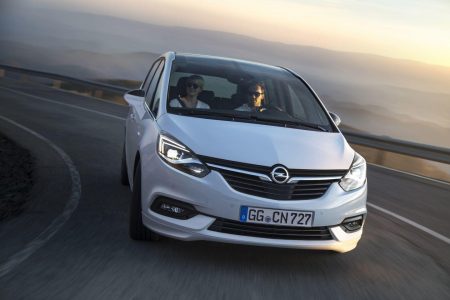 Opel Zafira 2017: Estética deportiva y más equipado que nunca