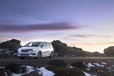 Opel Zafira 2017: Estética deportiva y más equipado que nunca