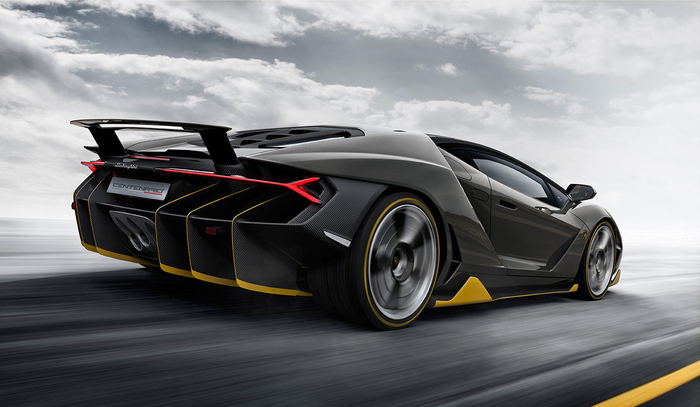 Vídeo: ¿Quieres saber cómo suena una de las 40 unidades del Lamborghini Centenario? 1