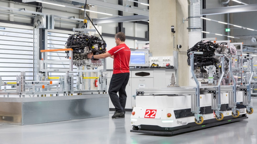 Así es la nueva fábrica de motores V8 de Porsche en Zuffenhausen (Alemania)