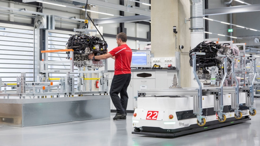 Así es la nueva fábrica de motores V8 de Porsche en Zuffenhausen (Alemania) 2